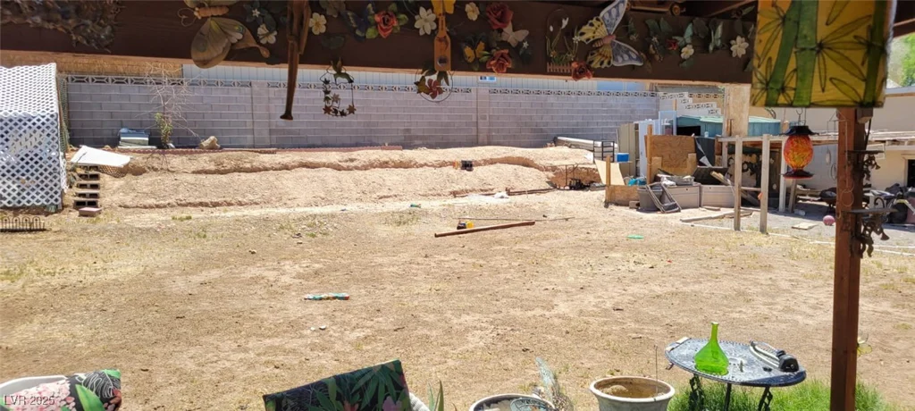 1886 Ludington, Las Vegas, NV 89156