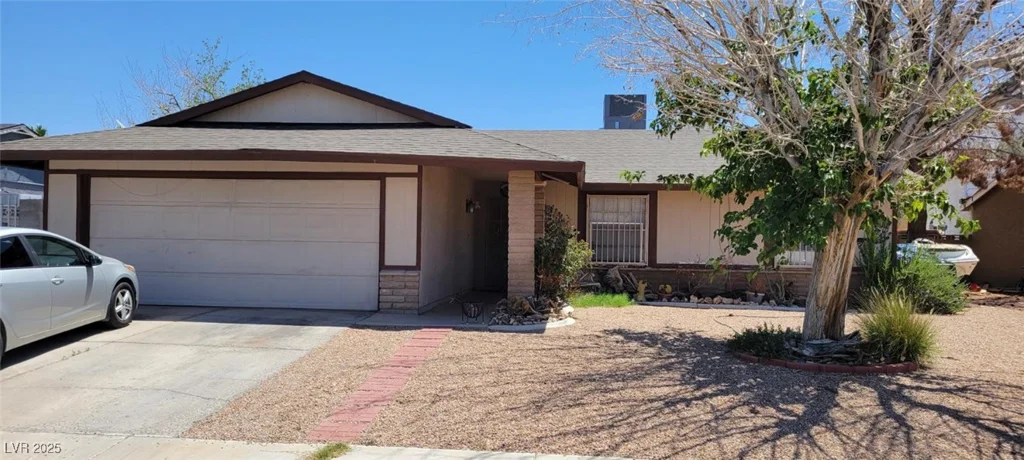 1886 Ludington, Las Vegas, NV 89156