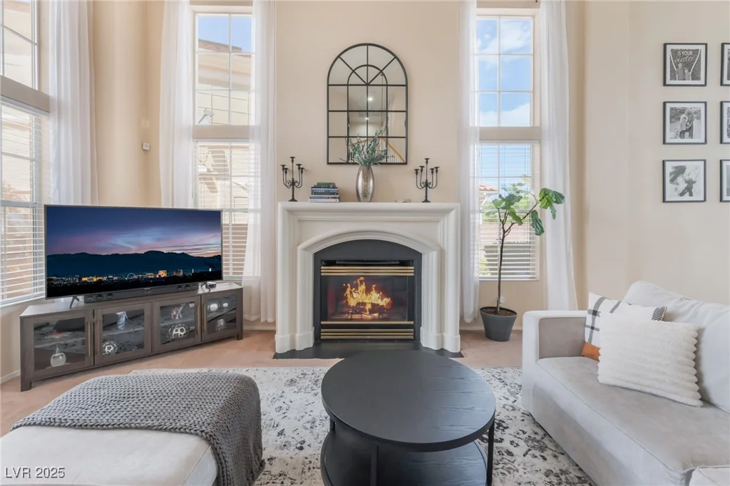 8605 Trianon, Las Vegas, NV 89145