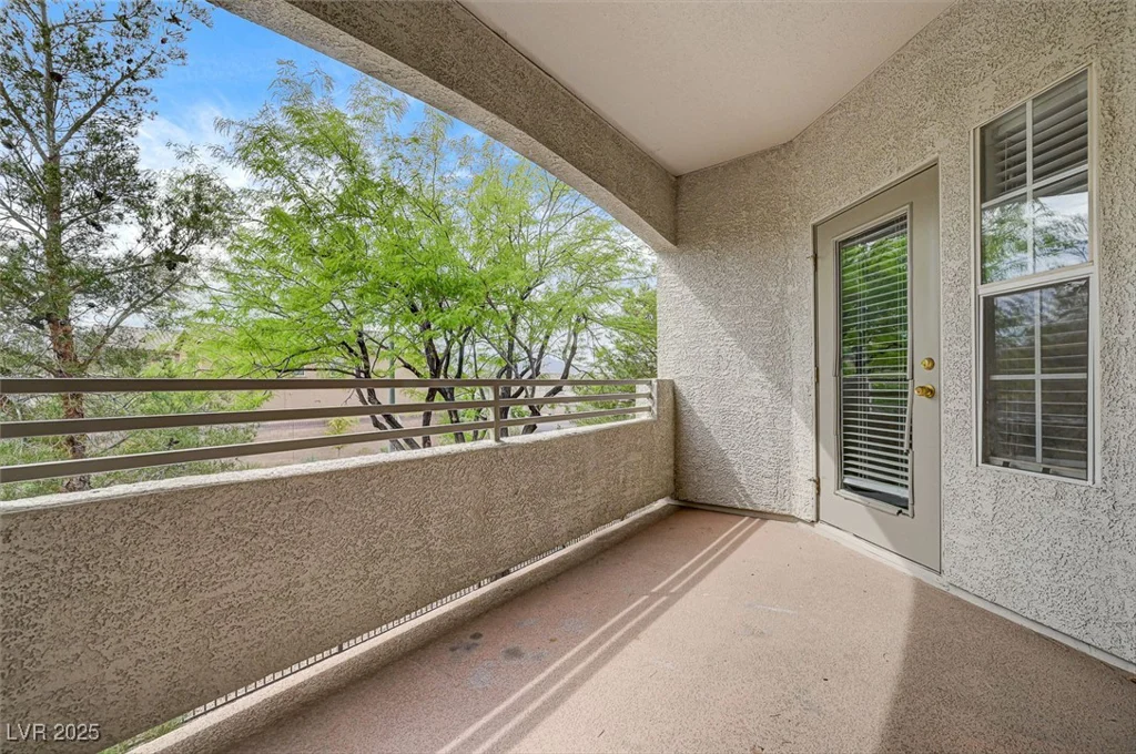 6160 Rumrill, Las Vegas, NV 89113
