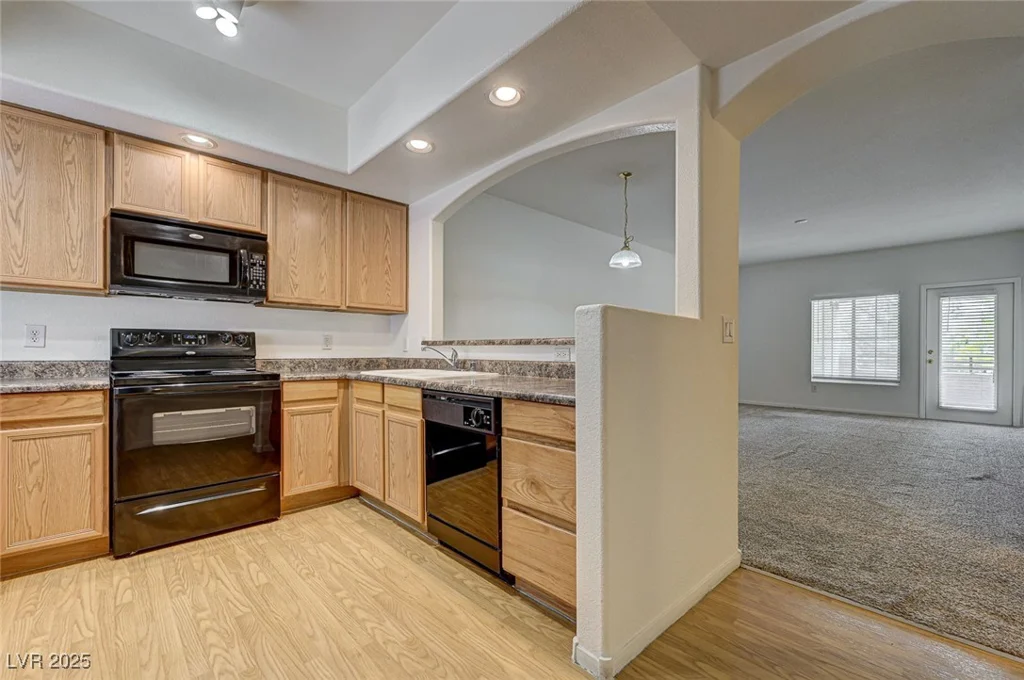 6160 Rumrill, Las Vegas, NV 89113