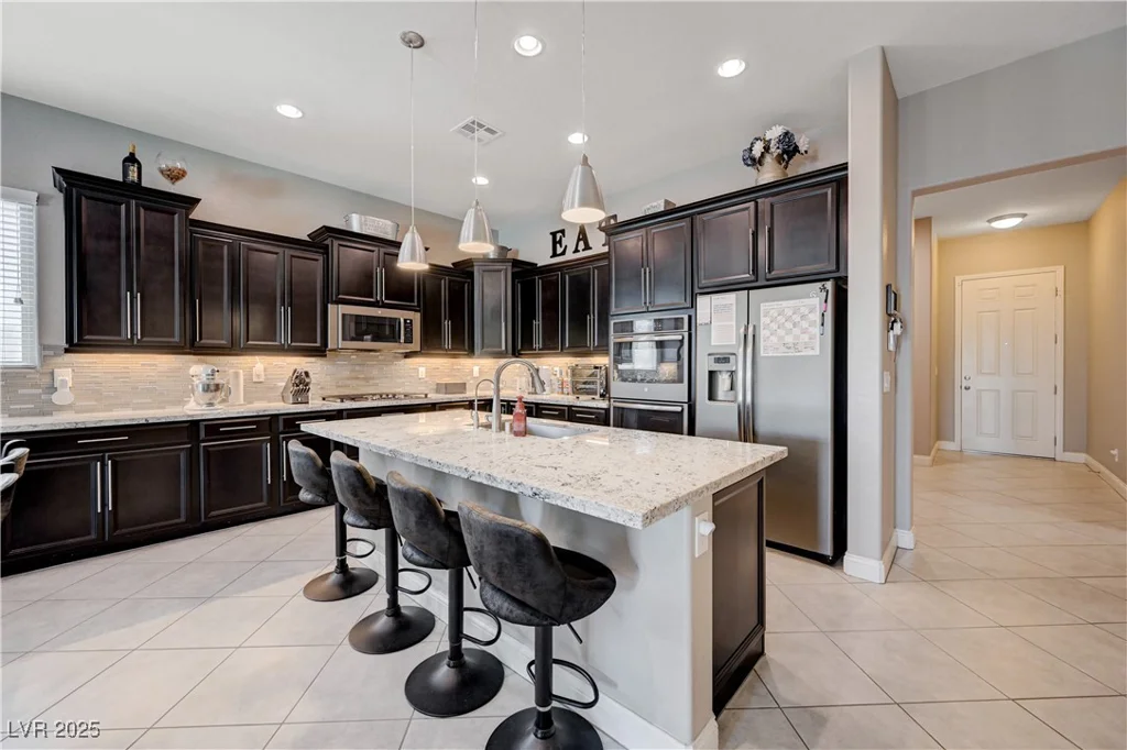 4523 Herbert River, Las Vegas, NV 89141