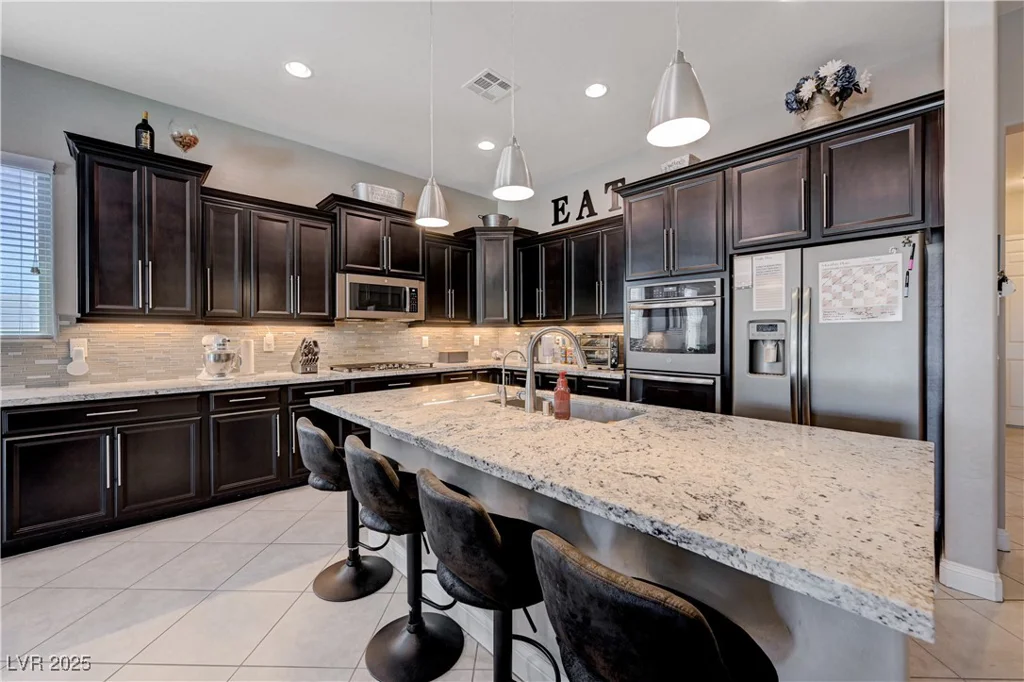 4523 Herbert River, Las Vegas, NV 89141