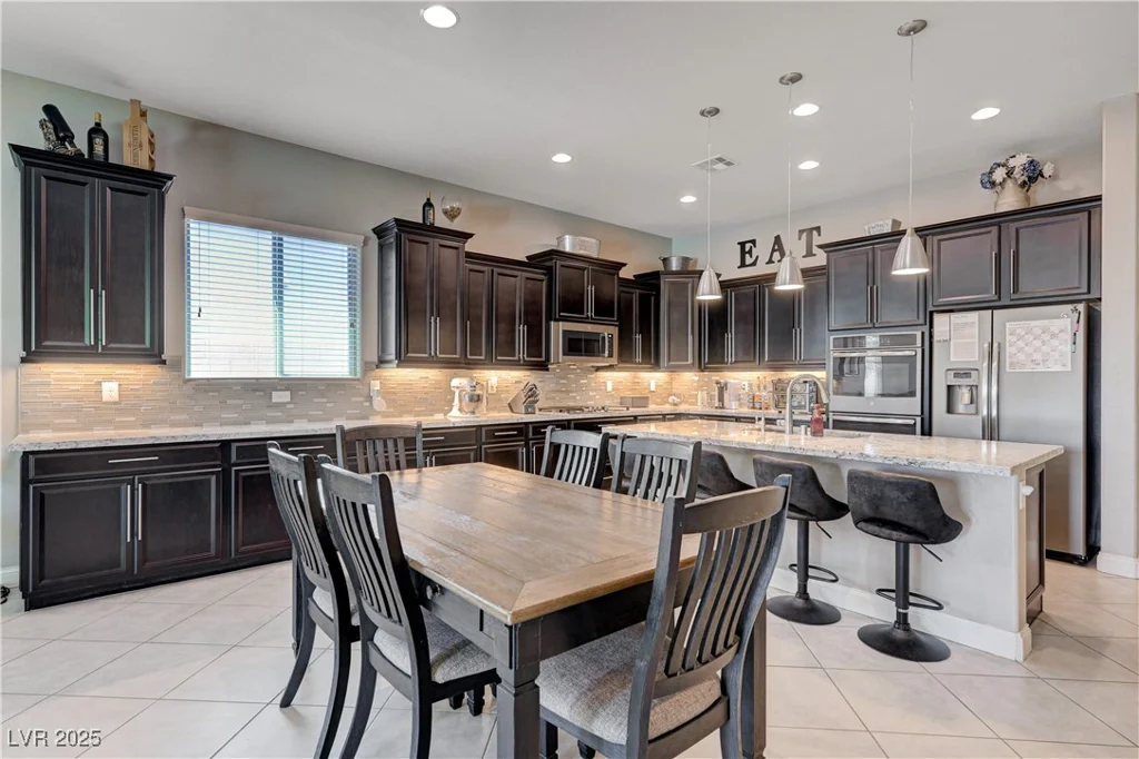 4523 Herbert River, Las Vegas, NV 89141
