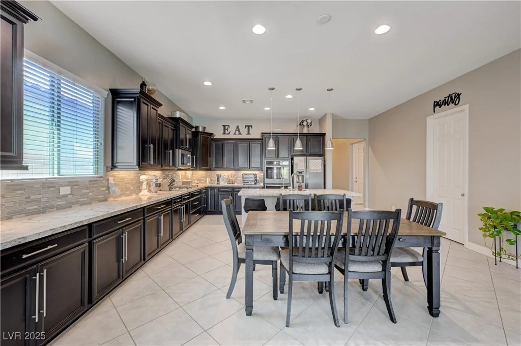 4523 Herbert River, Las Vegas, NV 89141