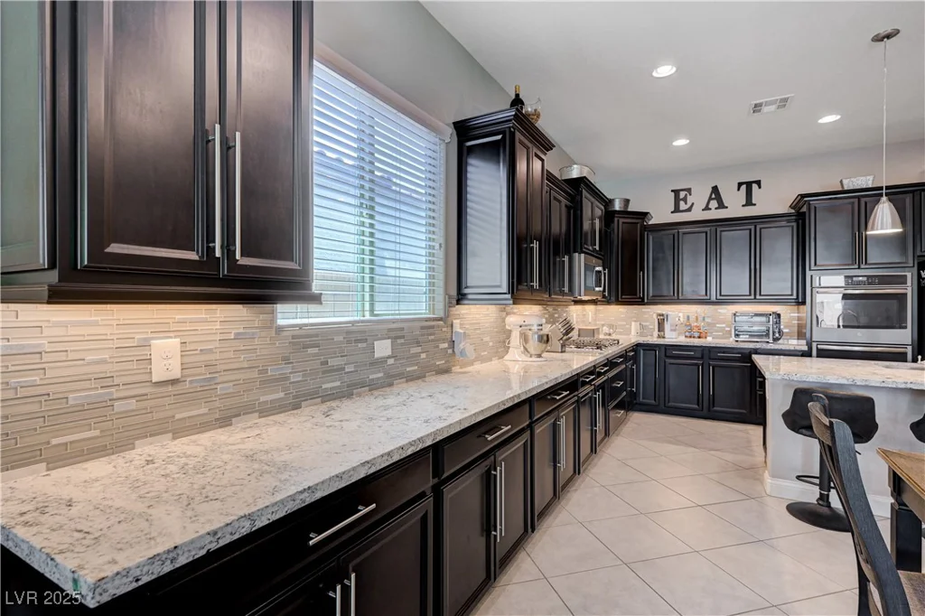 4523 Herbert River, Las Vegas, NV 89141