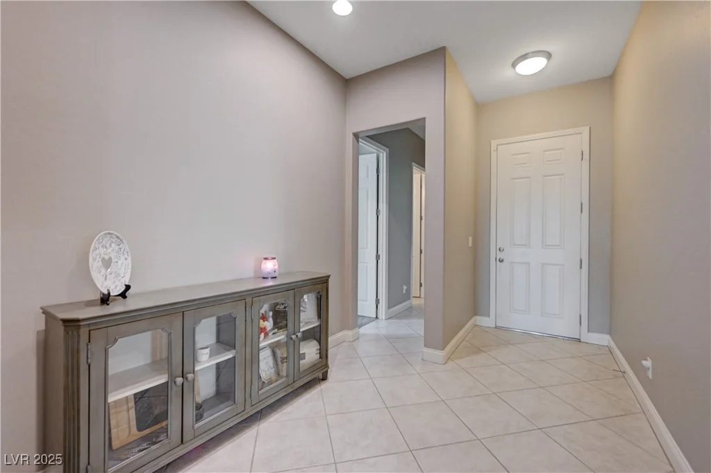 4523 Herbert River, Las Vegas, NV 89141