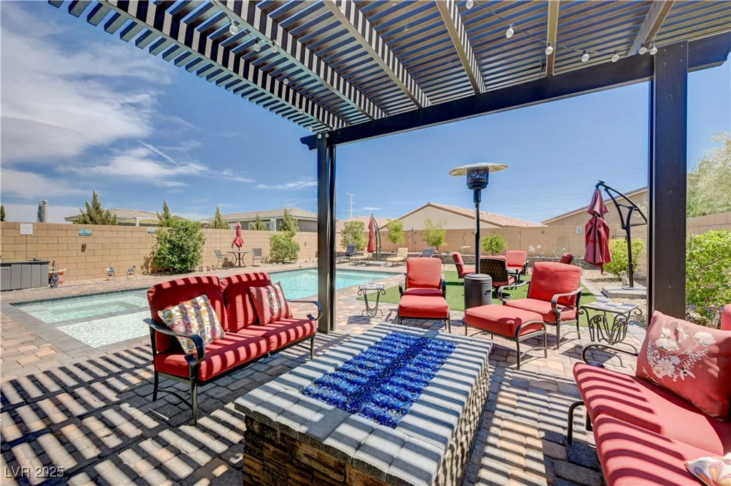 4523 Herbert River, Las Vegas, NV 89141