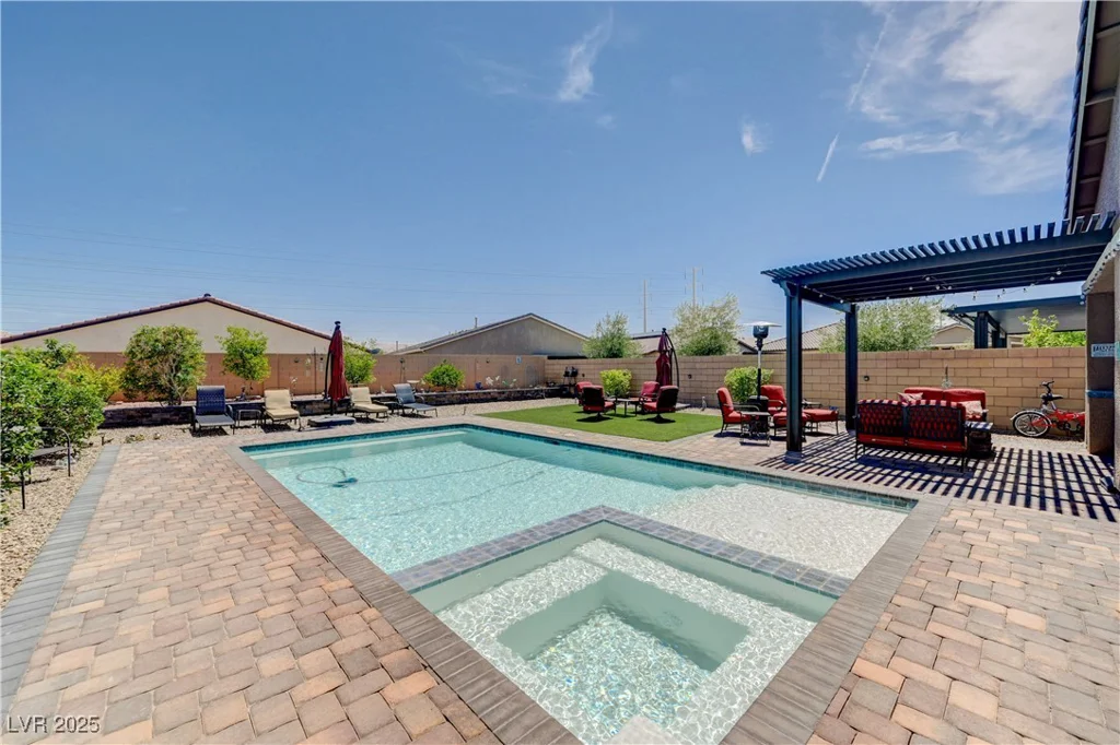 4523 Herbert River, Las Vegas, NV 89141