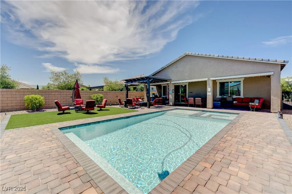 4523 Herbert River, Las Vegas, NV 89141