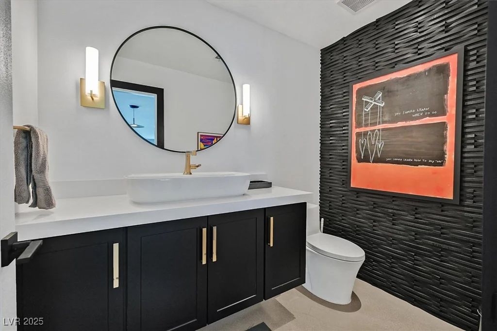 324 Park Way East, Las Vegas, NV 89106