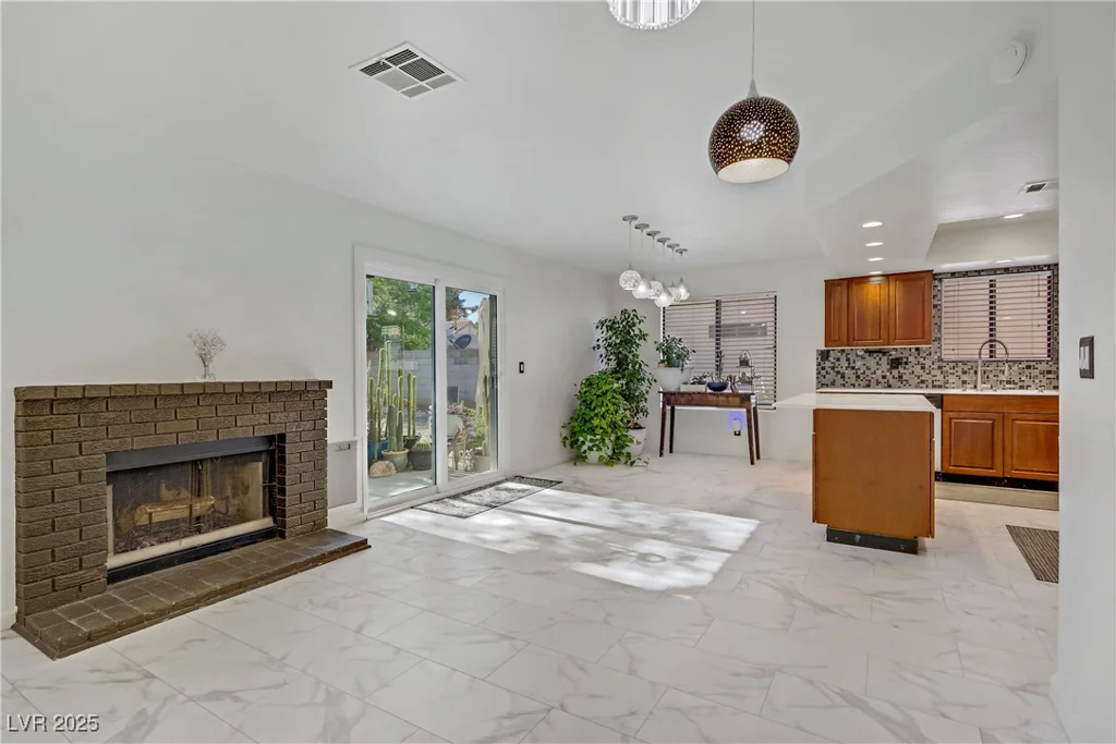 117 Lotus Blossom, Las Vegas, NV 89145