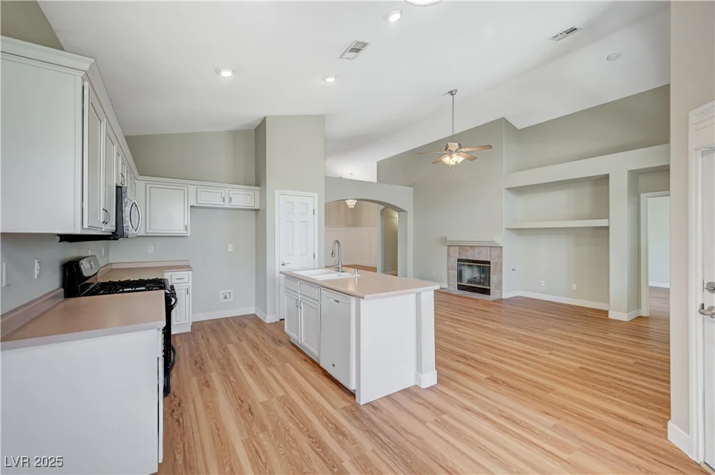 10198 Timber Willow, Las Vegas, NV 89135