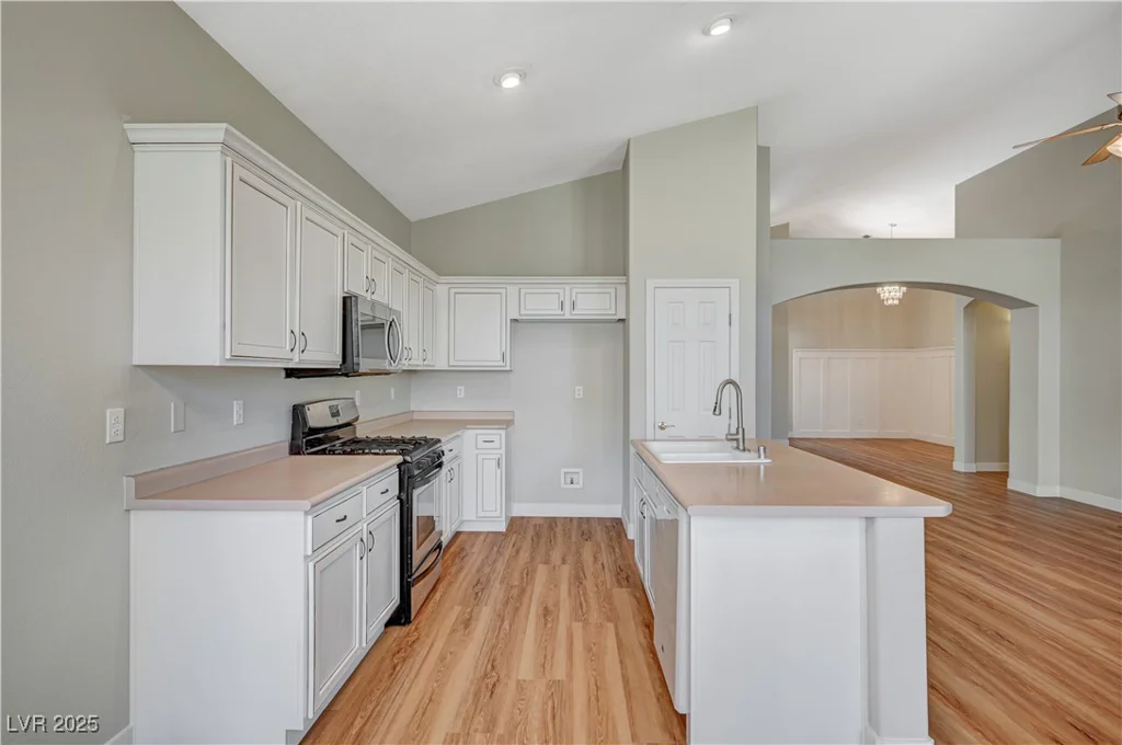 10198 Timber Willow, Las Vegas, NV 89135