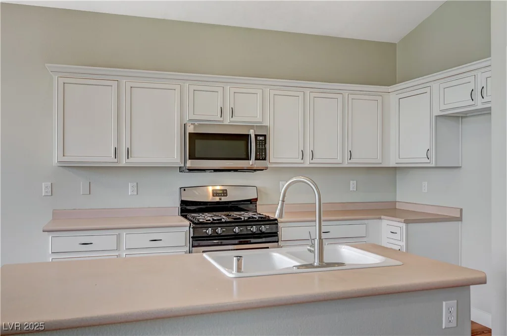 10198 Timber Willow, Las Vegas, NV 89135