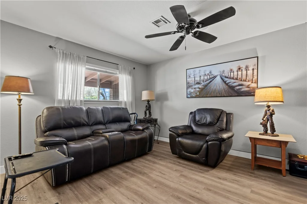 2821 Moon, Las Vegas, NV 89120