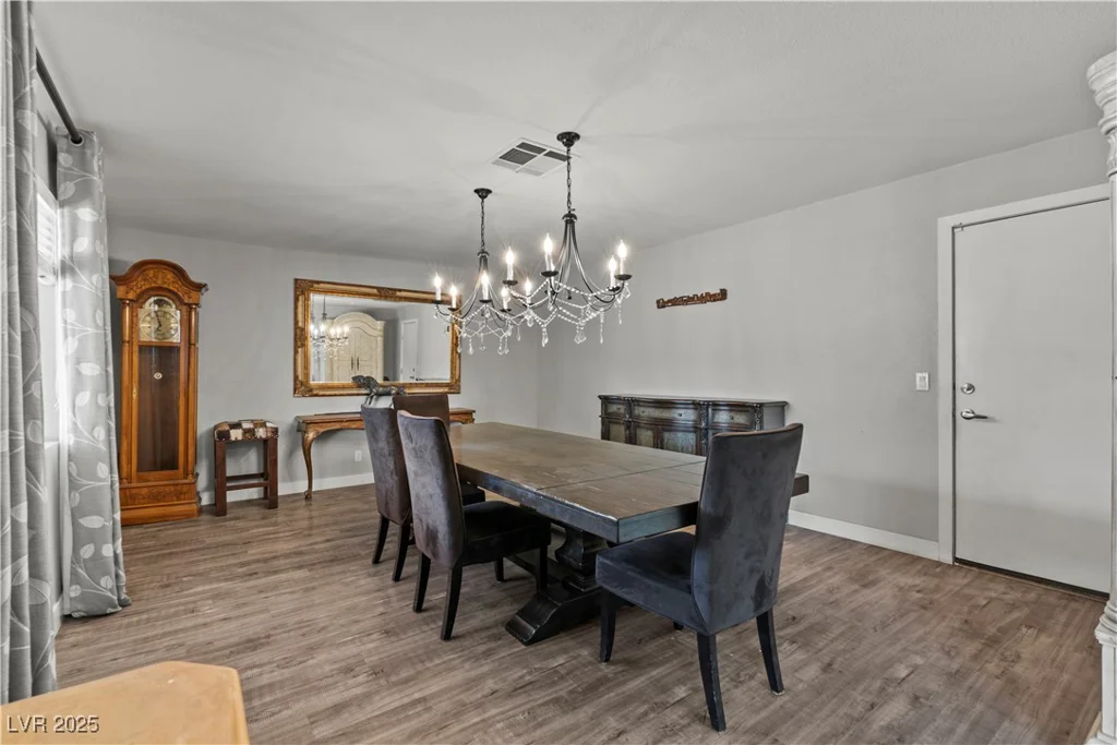 2821 Moon, Las Vegas, NV 89120