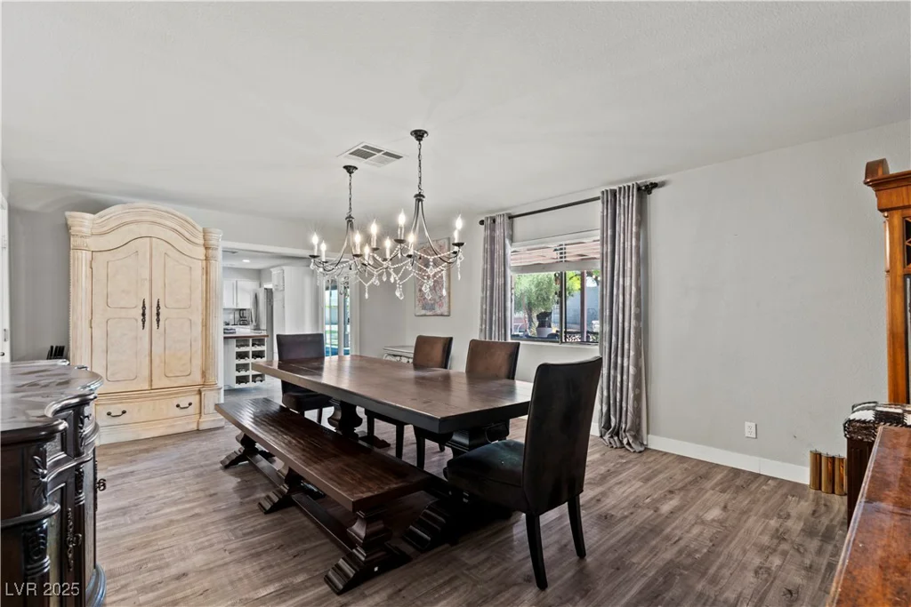 2821 Moon, Las Vegas, NV 89120