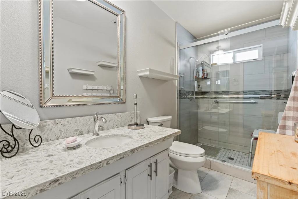 2821 Moon, Las Vegas, NV 89120