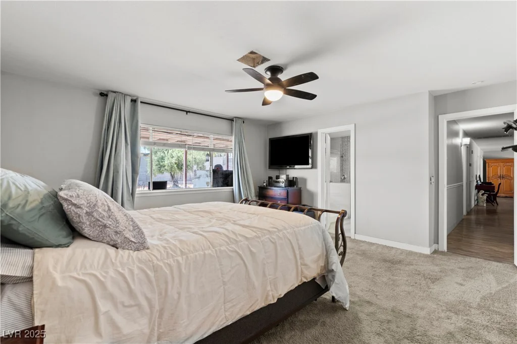 2821 Moon, Las Vegas, NV 89120