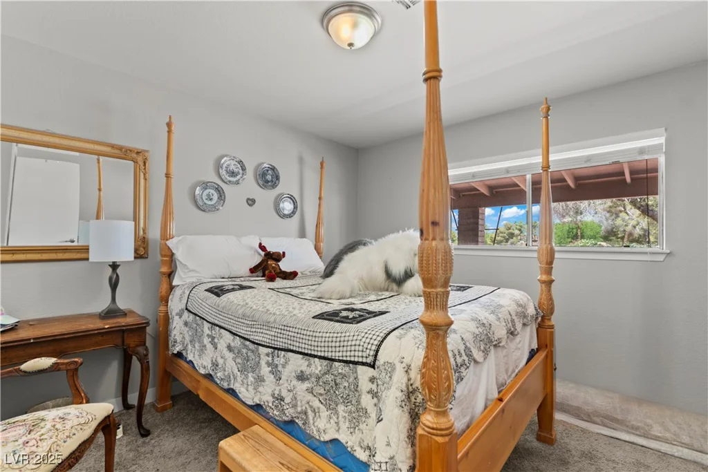 2821 Moon, Las Vegas, NV 89120