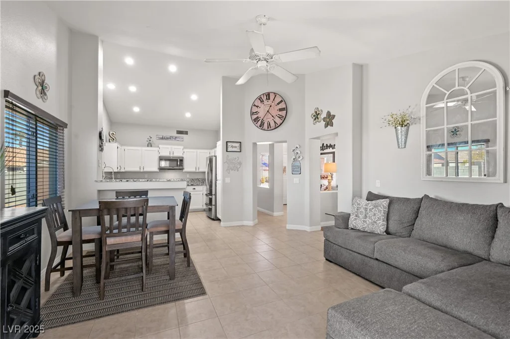 1405 Bugle Boy, Henderson, NV 89014