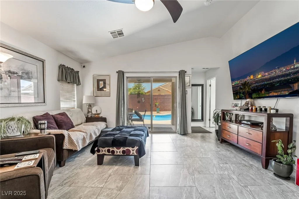 3495 Eagle Bend, Las Vegas, NV 89122