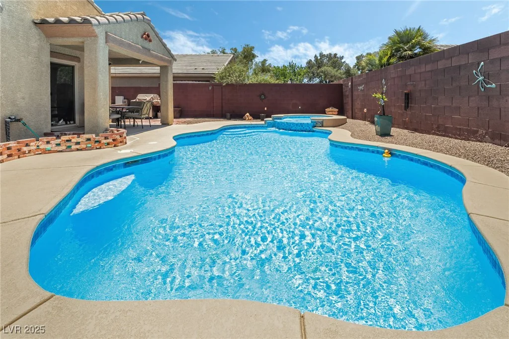 3495 Eagle Bend, Las Vegas, NV 89122