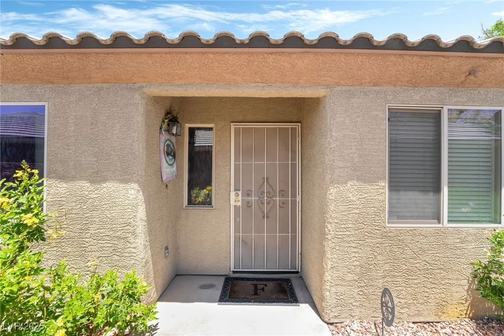 3495 Eagle Bend, Las Vegas, NV 89122