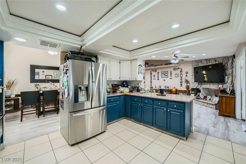6616 Celeste, Las Vegas, NV 89107