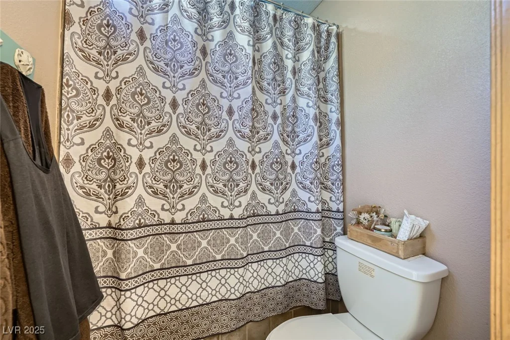 6616 Celeste, Las Vegas, NV 89107