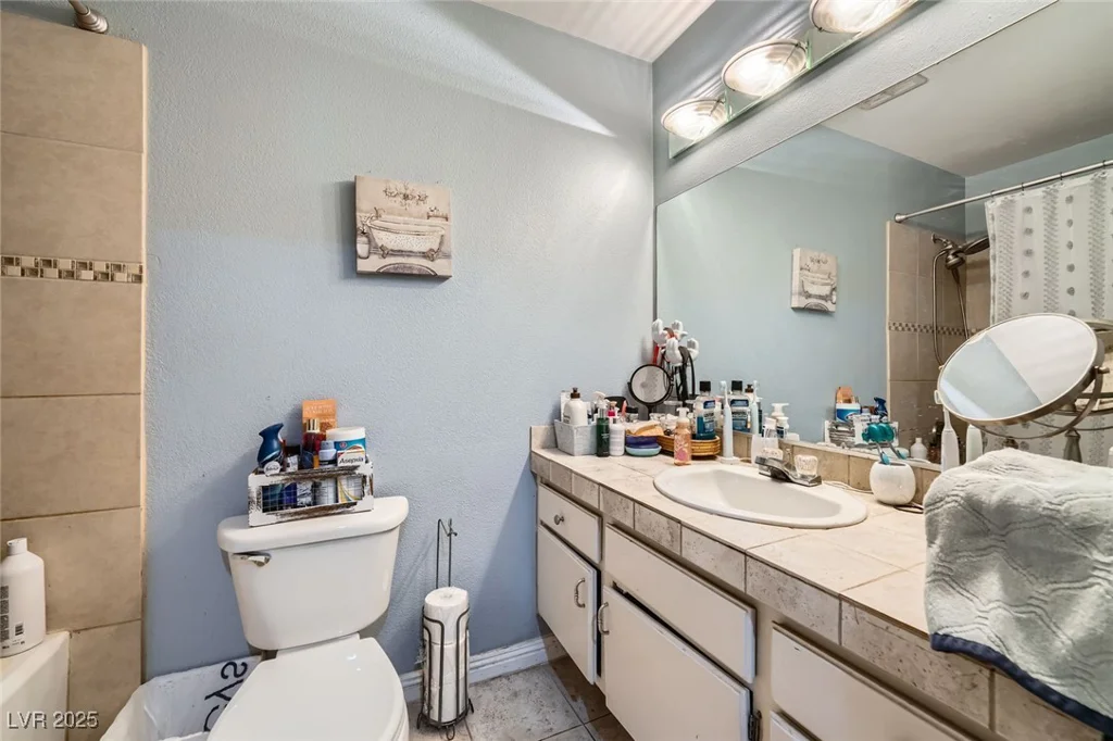 6616 Celeste, Las Vegas, NV 89107