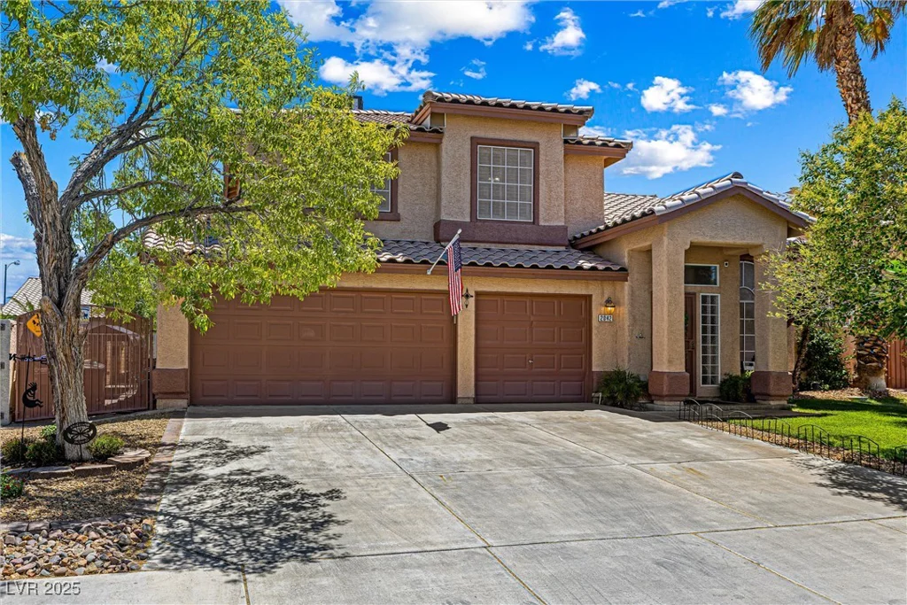 2042 Maple Springs, Henderson, NV 89002