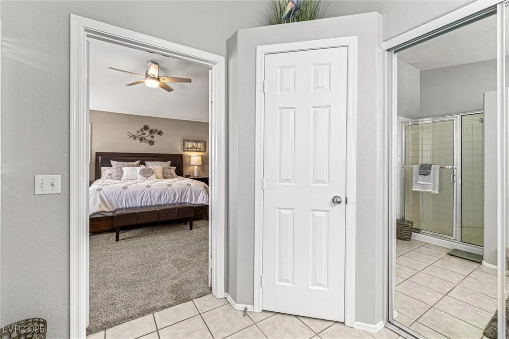 2042 Maple Springs, Henderson, NV 89002