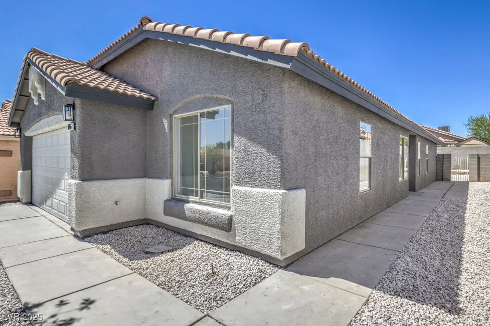 6456 First View, Las Vegas, NV 89142