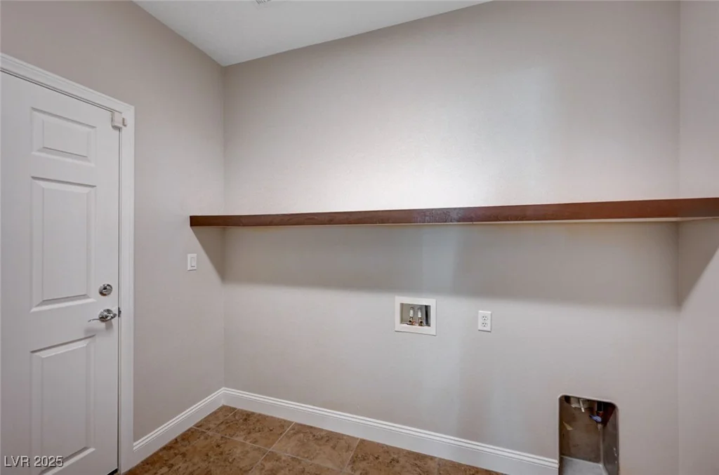 6564 Baroque, Las Vegas, NV 89139