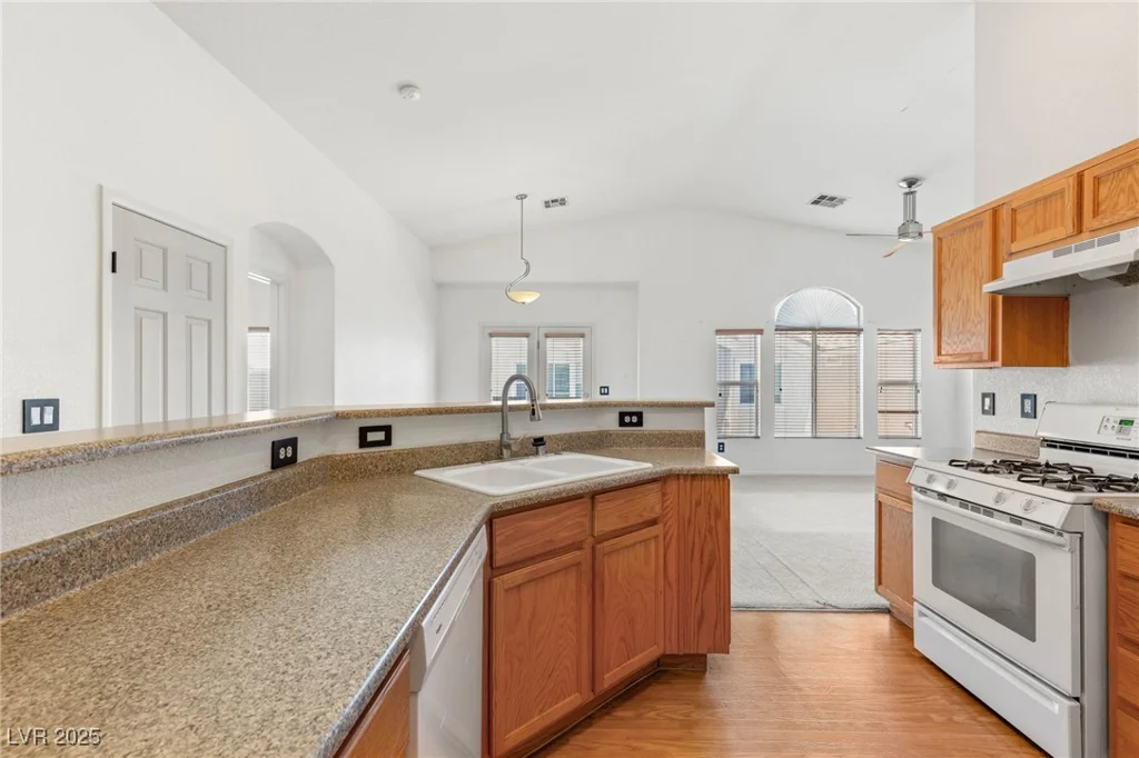 89 Day Trade, Henderson, NV 89074