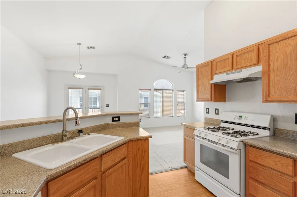 89 Day Trade, Henderson, NV 89074