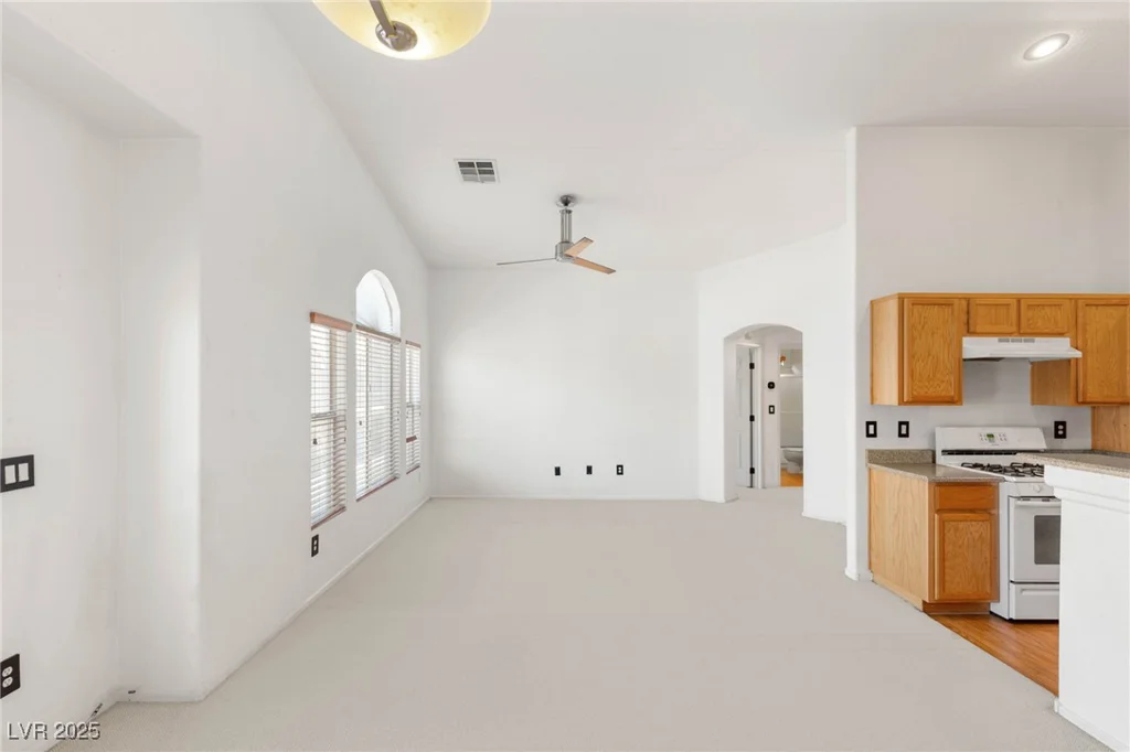 89 Day Trade, Henderson, NV 89074