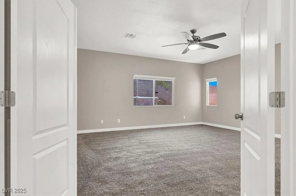 531 Coolidge, Henderson, NV 89015