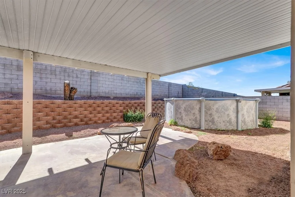 531 Coolidge, Henderson, NV 89015