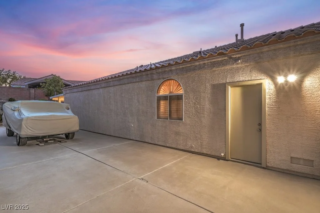 1145 Glacier Park, Henderson, NV 89052