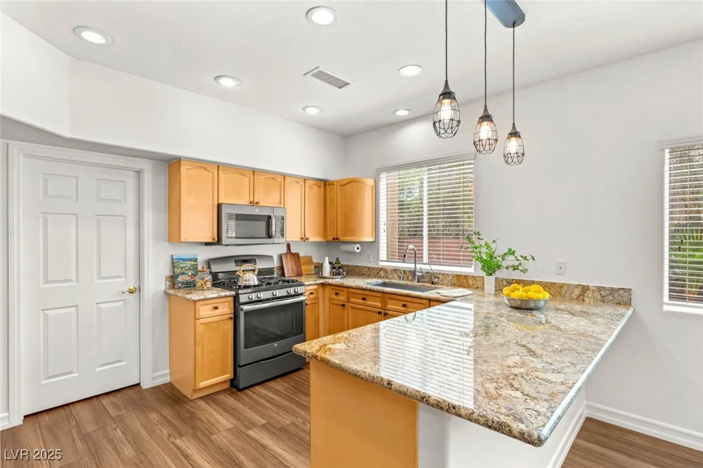 215 SUNLIGHT PEAK, Henderson, NV 89012