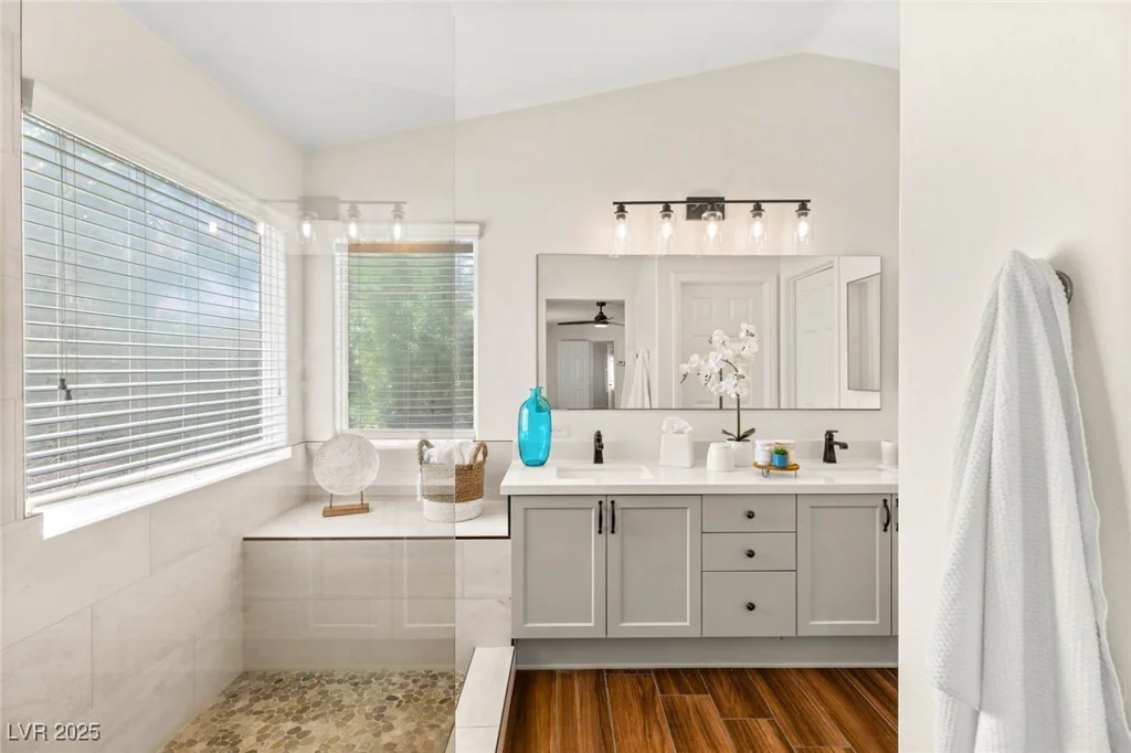 215 SUNLIGHT PEAK, Henderson, NV 89012