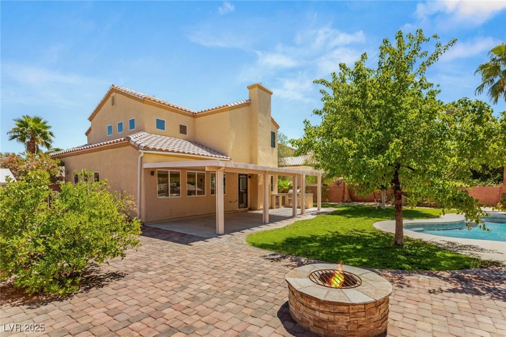215 SUNLIGHT PEAK, Henderson, NV 89012