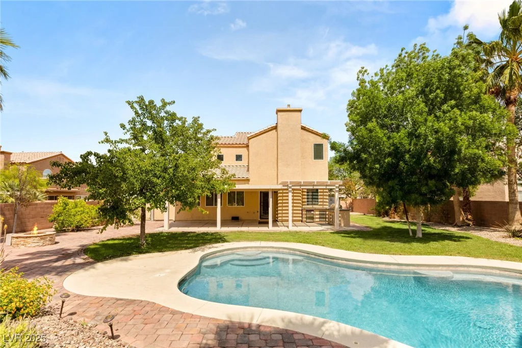 215 SUNLIGHT PEAK, Henderson, NV 89012