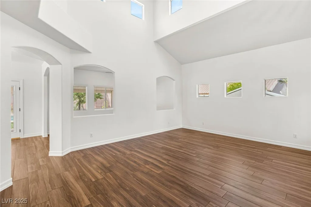 215 SUNLIGHT PEAK, Henderson, NV 89012
