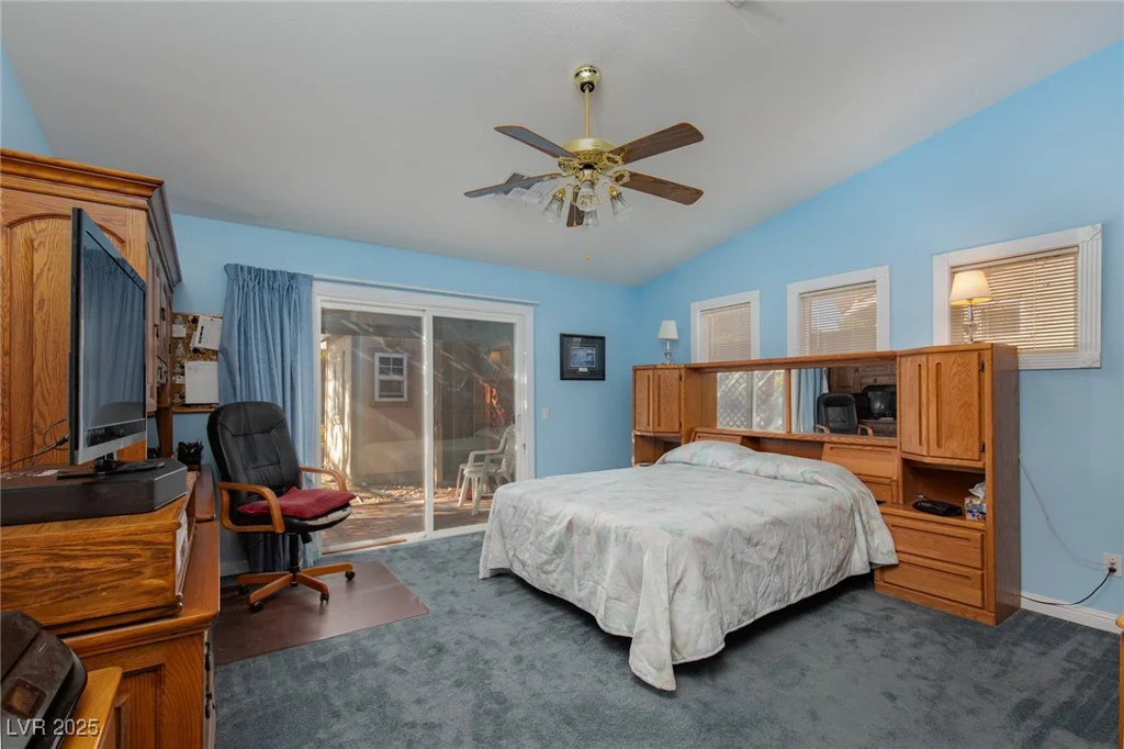8213 Cabin Springs, Las Vegas, NV 89131