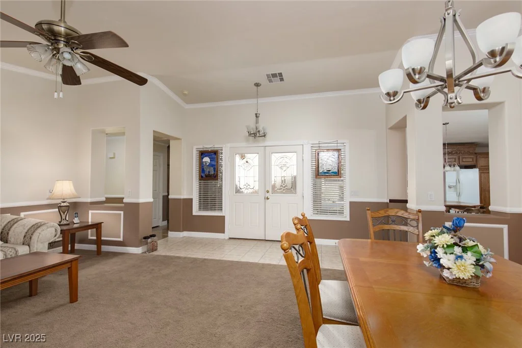 8213 Cabin Springs, Las Vegas, NV 89131