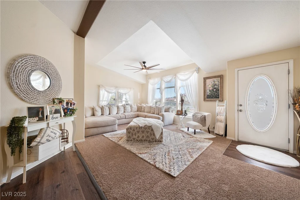 1381 White, Pahrump, NV 89060